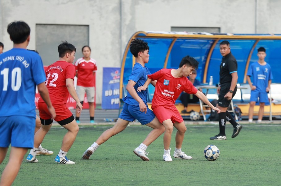 Giải bóng đá học sinh THPT Hà Nội - An ninh Thủ đô lần thứ XXII năm 2023 Cúp Number 1 Active: Những màn chạm trán căng thẳng nhất ngày thi đấu 5-11