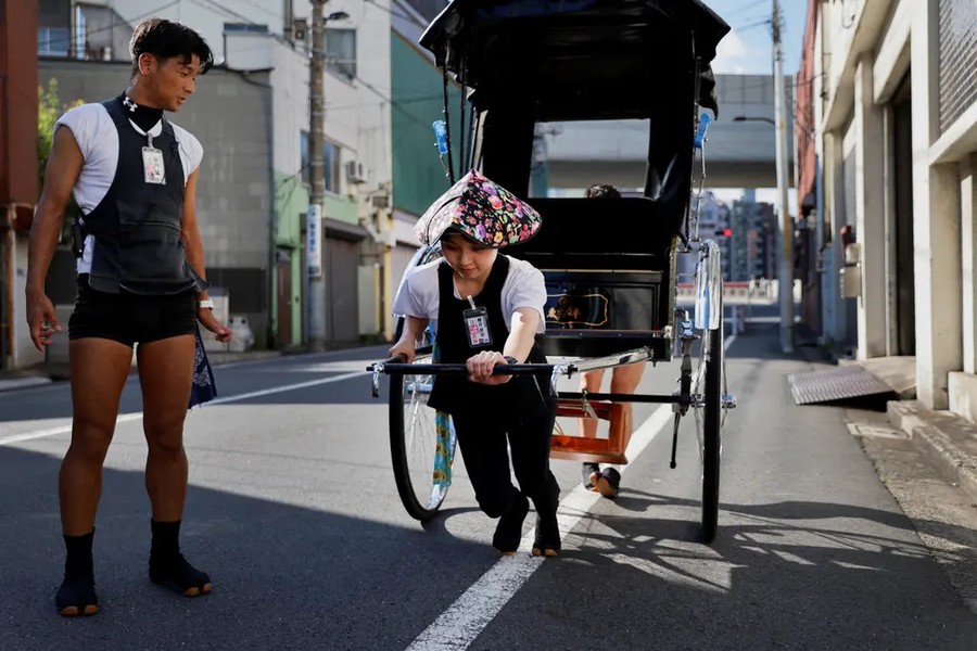 Những phụ nữ hành nghề phu xe ở Tokyo 