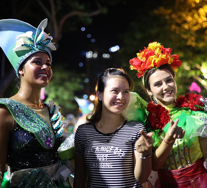 Carnival đường phố DIFF 2019 tiếp tục khuấy động không gian phố đêm Đà Nẵng