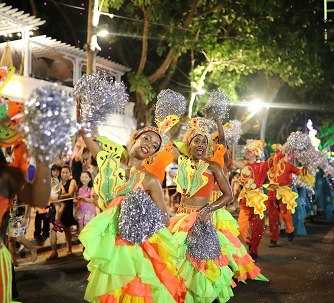 Carnival đường phố DIFF 2019 tiếp tục khuấy động không gian phố đêm Đà Nẵng