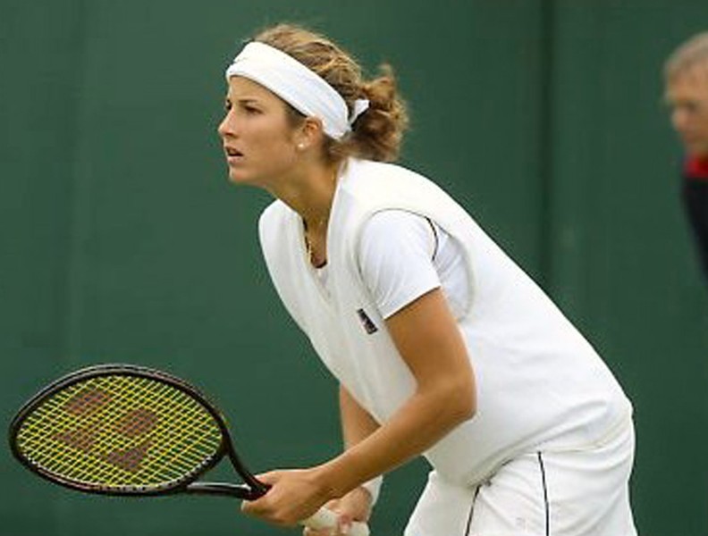 Vẻ đẹp mặn mà của Mirka, người giúp Federer trở thành thiên tài trong làng  bóng nỉ | Báo điện tử An ninh Thủ đô
