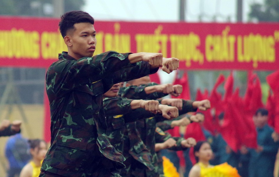 Ấn tượng hình ảnh dân quân tự vệ Thủ đô