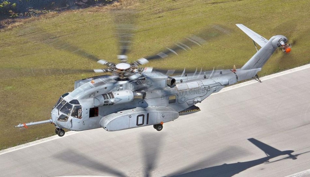 [ẢNH] Siêu trực thăng CH-53K có gì mà giá đắt gấp đôi F-35