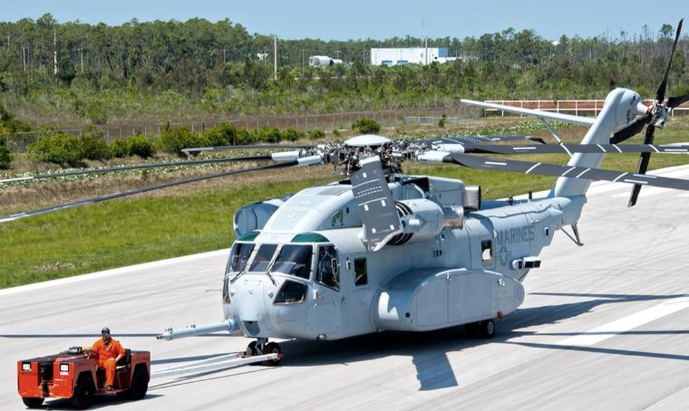 [ẢNH] Siêu trực thăng CH-53K có gì mà giá đắt gấp đôi F-35