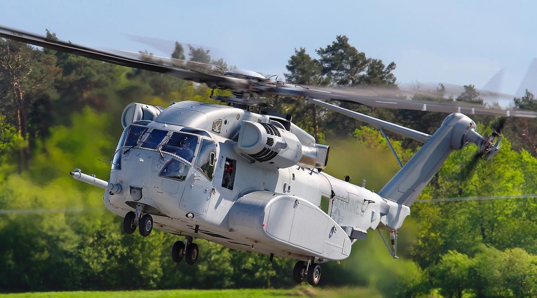 [ẢNH] Siêu trực thăng CH-53K có gì mà giá đắt gấp đôi F-35