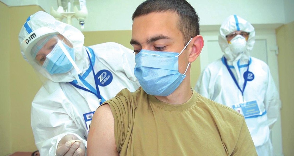 Số ca nhiễm và tử vong do Covid-19 ở Nga lại tăng cao kỷ lục