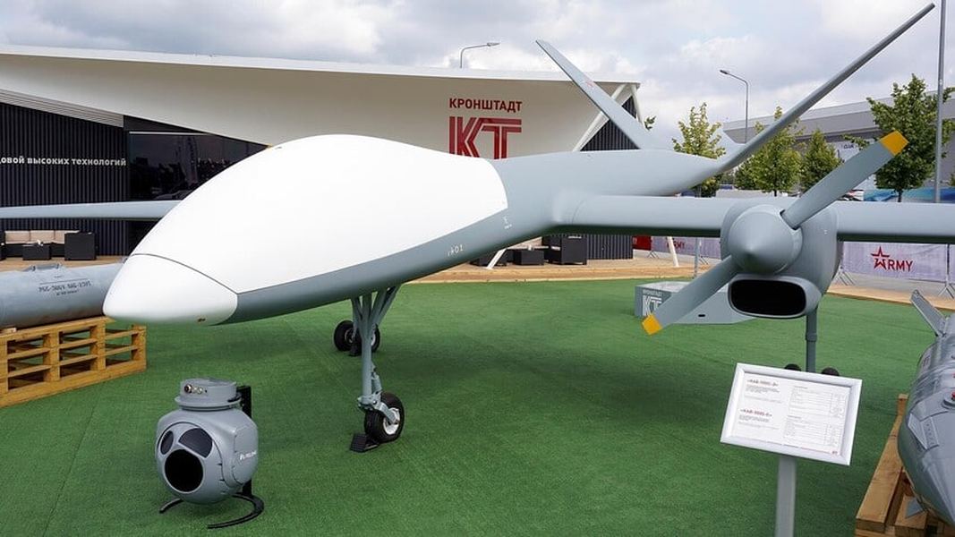 UAV vũ trang hạng nặng Nga tập kích phá hủy bệ phóng tên lửa ATACMS