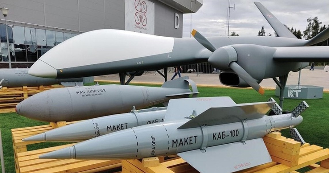 UAV vũ trang hạng nặng Nga tập kích phá hủy bệ phóng tên lửa ATACMS