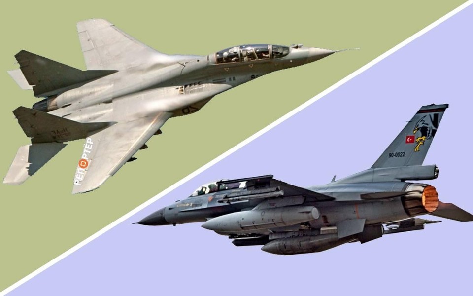 [ẢNH] 12 tiêm kích F-16 Thổ Nhĩ Kỳ bắt đầu ‘săn lùng’ 4 chiếc MiG-29 Nga tại Libya