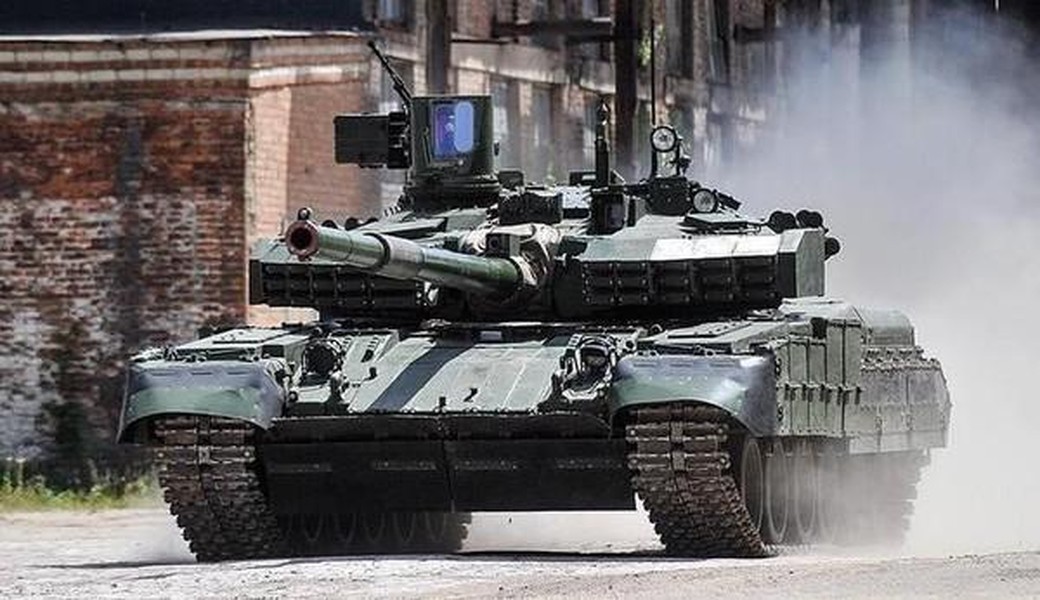 [ẢNH] Báo Mỹ: Xe tăng T-84 Oplot Ukraine vượt trội T-90S Nga