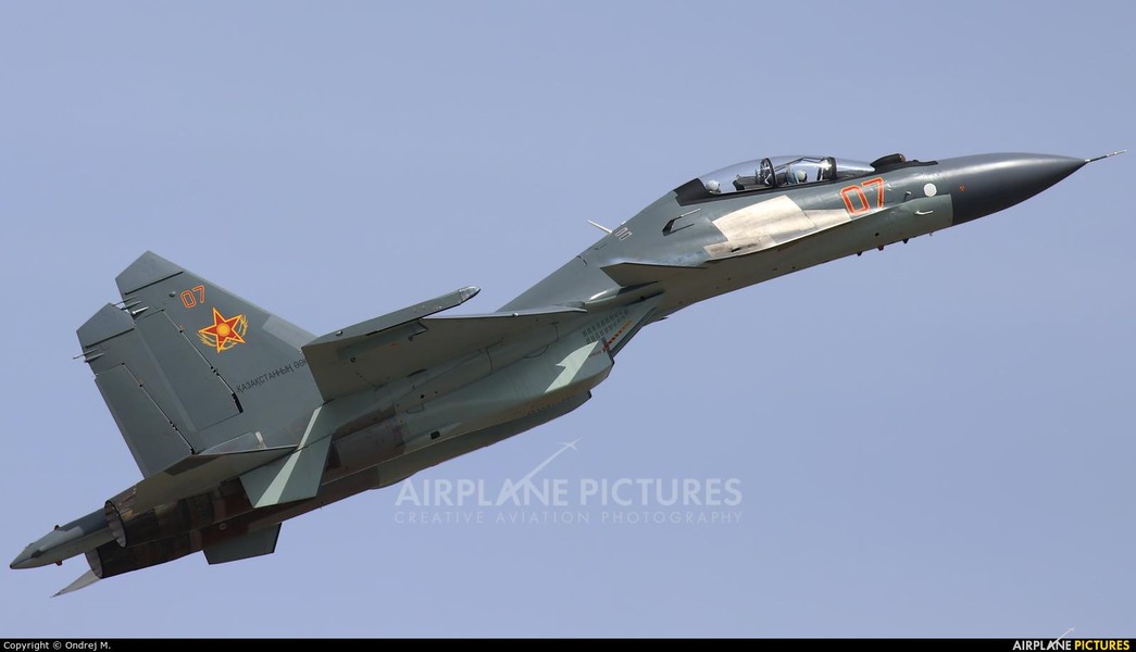 [ẢNH] Hé lộ nguyên nhân gặp nạn đầy bất ngờ của tiêm kích Su-30SM Kazakhstan