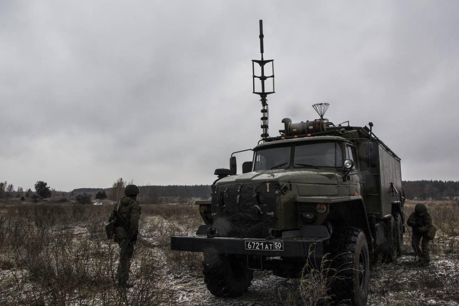 [ẢNH] OSCE phát hiện tổ hợp tác chiến điện tử bí mật của Nga tại Donbass?