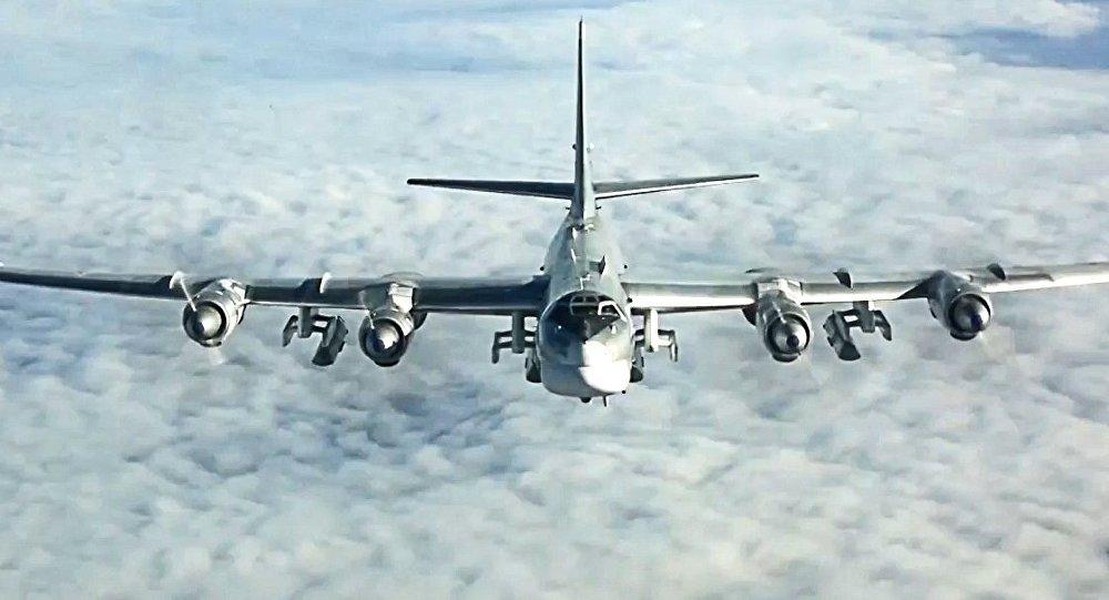 [ẢNH] Nga bình thản trước B-21 Raider khi đã có Tu-160M2 và Tu-95MSM quá mạnh