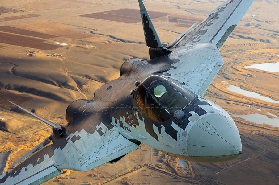 Tên lửa 'Zircon thu nhỏ' không làm mất đặc tính tàng hình của Su-57