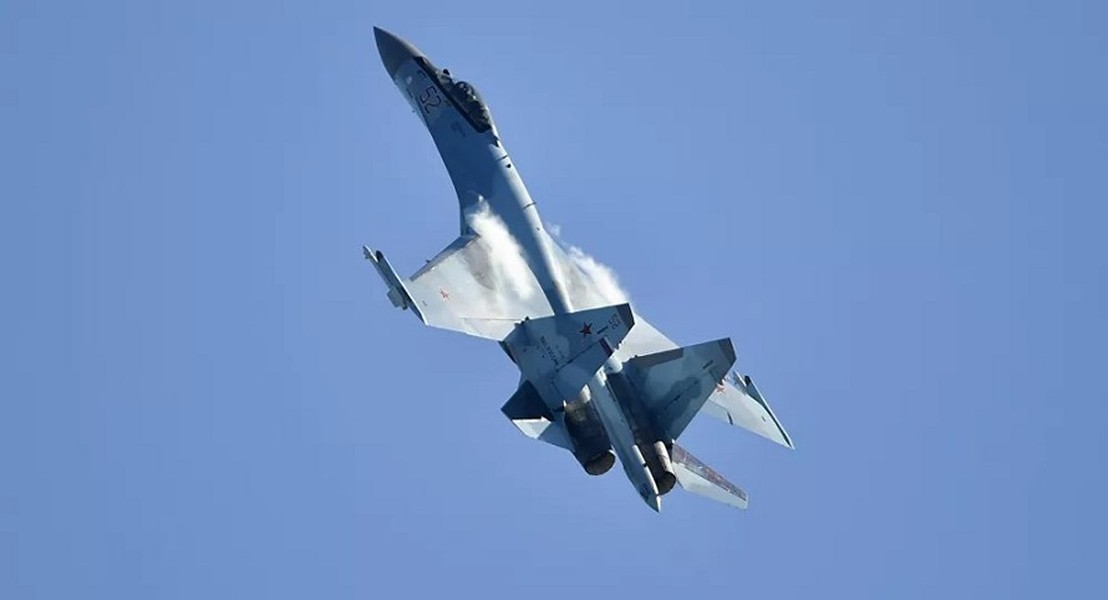 Su-30 sử dụng hệ thống tác chiến điện tử đặc biệt vô hiệu hóa F-35