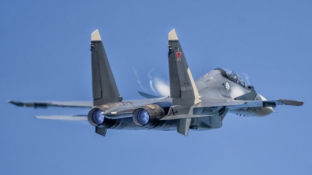 Su-30 sử dụng hệ thống tác chiến điện tử đặc biệt vô hiệu hóa F-35