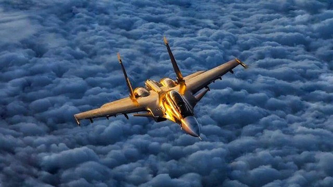 Su-30 sử dụng hệ thống tác chiến điện tử đặc biệt vô hiệu hóa F-35