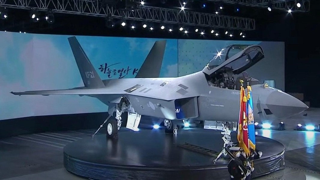 Tiêm kích KF-21 Hàn Quốc đắt đến mức khó tin