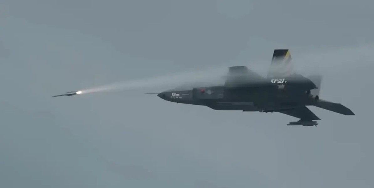 Tiêm kích KF-21 Hàn Quốc đắt đến mức khó tin