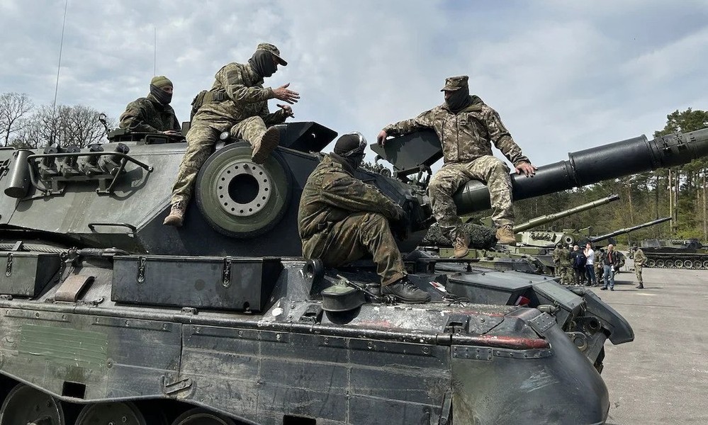 Quân đội Ukraine bắt đầu sử dụng xe tăng Leopard như pháo tự hành