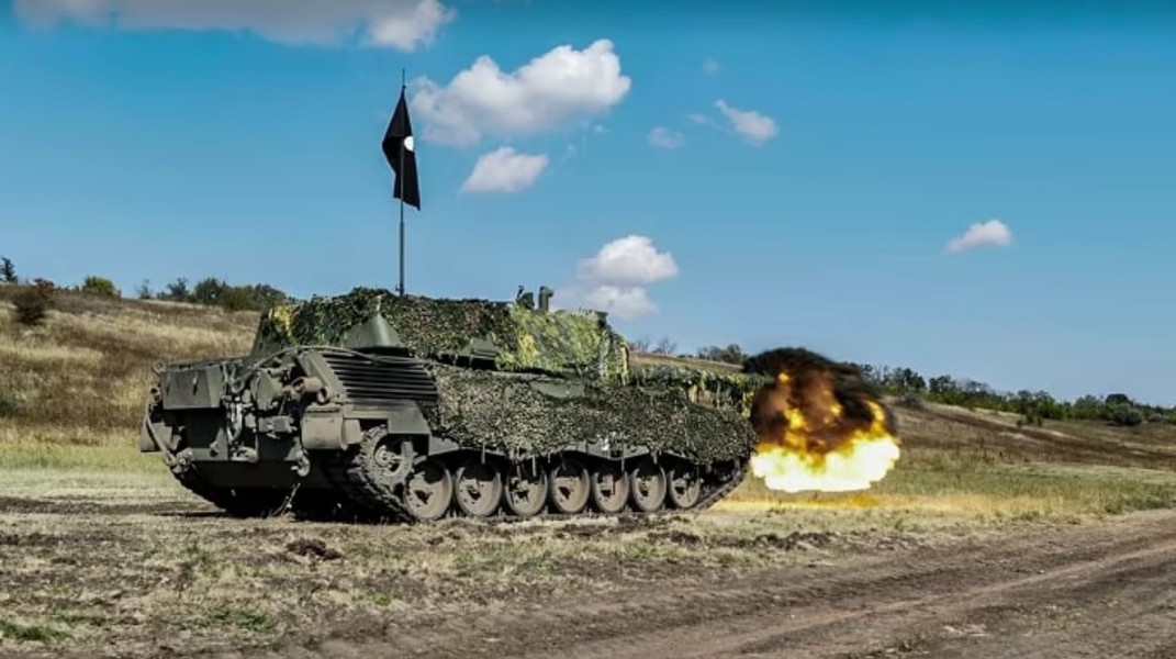 Quân đội Ukraine bắt đầu sử dụng xe tăng Leopard như pháo tự hành