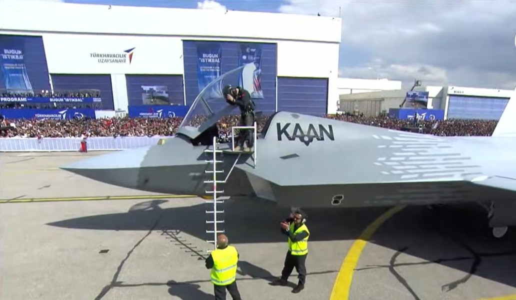 Ukraine sẽ là khách hàng đầu tiên của tiêm kích tàng hình KAAN?