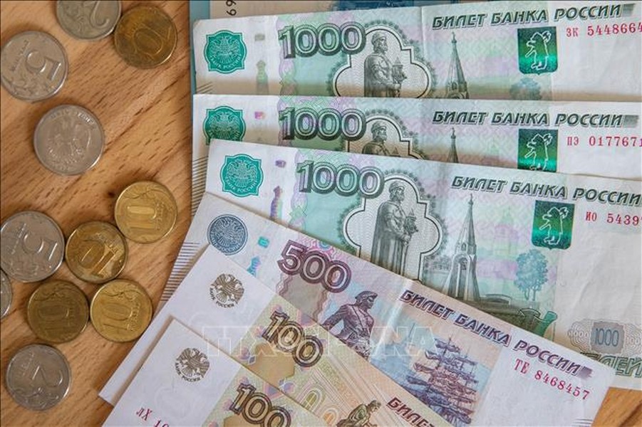 Phương Tây chịu thiệt hại nặng khi đóng băng tài sản của Nga