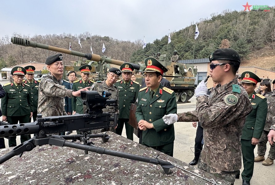 Báo Hàn Quốc: Việt Nam trông cậy vào pháo tự hành K9 Thunder