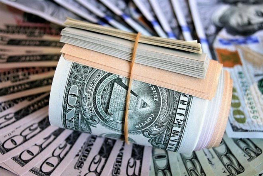 Nỗ lực tịch thu tài sản của Nga đẩy nhanh quá trình 'phi đô la hóa'?