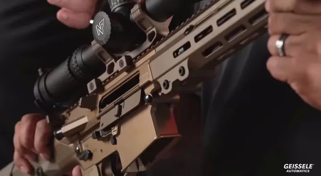 Súng trường tấn công MRGG-A dùng cỡ đạn lạ trở thành 'át chủ bài' của đặc nhiệm Mỹ