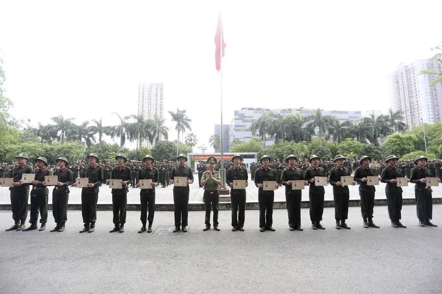 Ấn tượng màn trình diễn võ thuật của chiến sĩ nghĩa vụ Công an Hà Nội