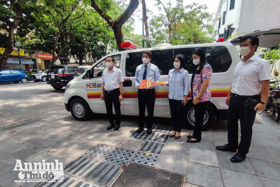 [ẢNH] Cận cảnh những trang thiết bị y tế doanh nghiệp ủng hộ TP Hà Nội