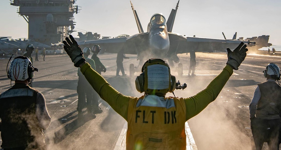 Tiêm kích hạm F/A-18F Super Hornet của Mỹ Tiêm kích hạm F/A-18F Super Hornet của Mỹ