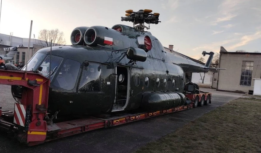 Trực thăng Mi-8 của Ba Lan được viện trợ cho Ukraine Trực thăng Mi-8 của Ba Lan được viện trợ cho Ukraine