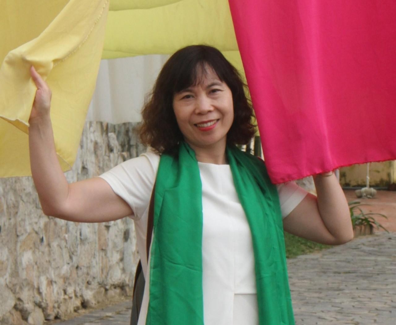 Nghệ sỹ tạo hình Lưu Thị Thanh Lan: Số lượng nữ điêu khắc gia còn hoạt động và làm nghề ở nước ta rất ít Nghệ sỹ tạo hình Lưu Thị Thanh Lan: Số lượng nữ điêu khắc gia còn hoạt động và làm nghề ở nước ta rất ít