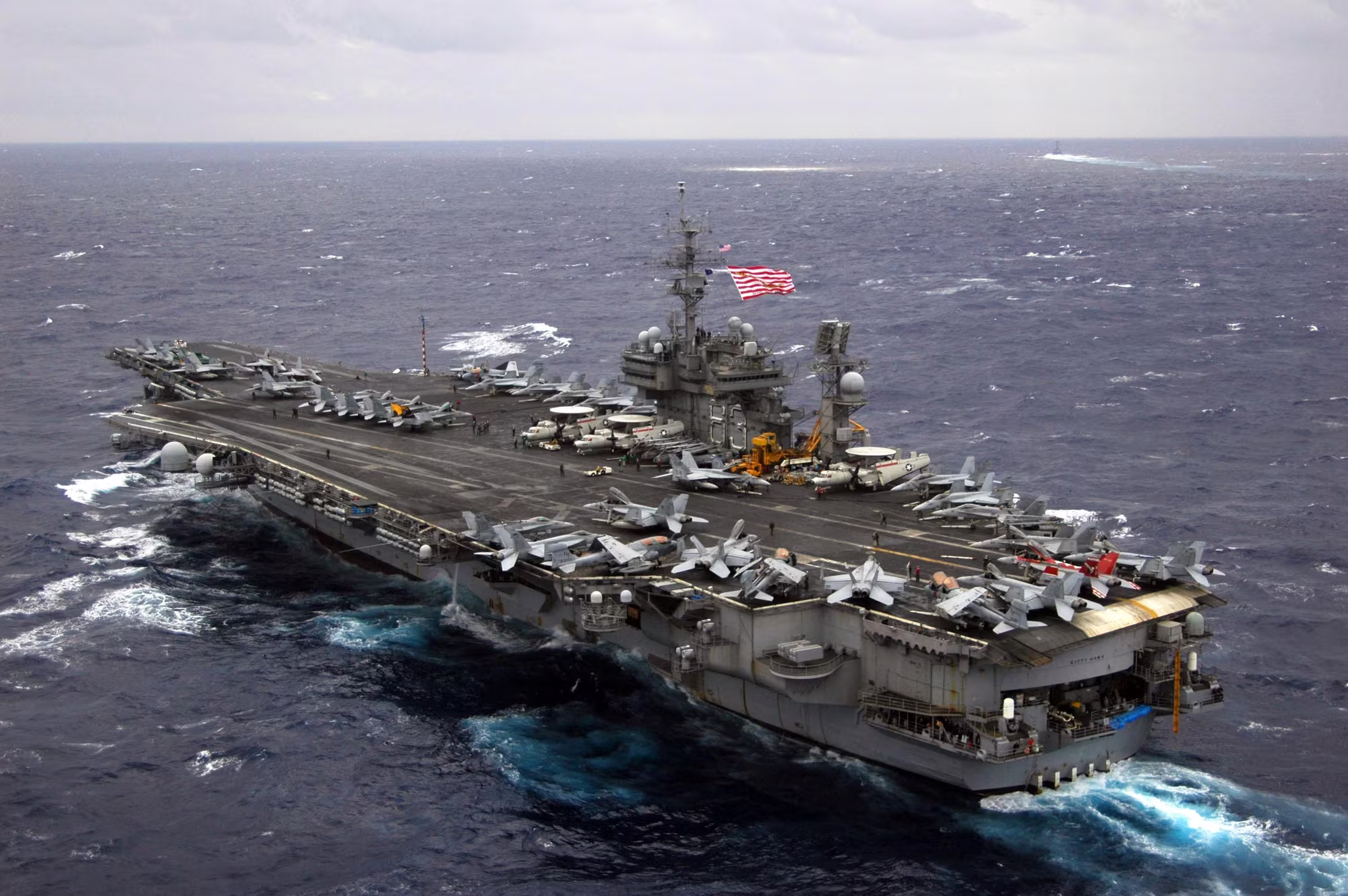 Tàu sân bay USS Kitty Hawk Tàu sân bay USS Kitty Hawk