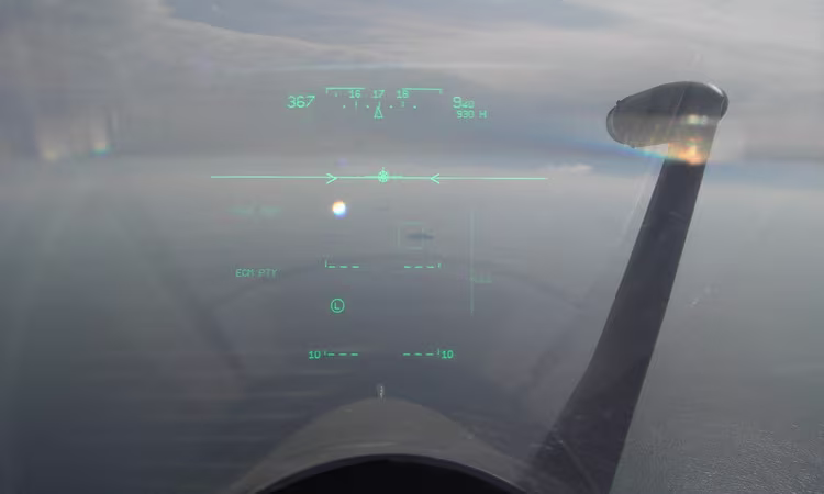 Chiếc Mirage 2000 khóa mục tiêu vào chiến hạm Thổ Nhĩ Kỳ Chiếc Mirage 2000 khóa mục tiêu vào chiến hạm Thổ Nhĩ Kỳ