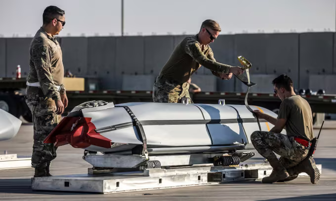 Bệ phóng tên lửa tầm xa được trang bị cho vận tải cơ C-17 Bệ phóng tên lửa tầm xa được trang bị cho vận tải cơ C-17