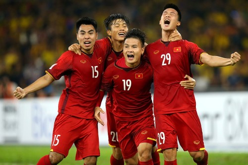 Kết quả hình ảnh cho Bóng đá Việt Nam