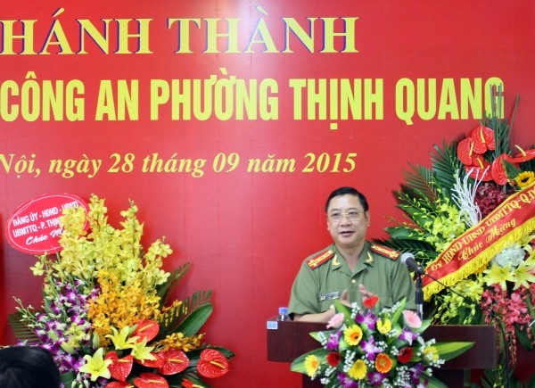 Đại tá Võ Hồng Phương, Trưởng CAQ Đống Đa phát biểu tại lễ khánh thành trụ sở CAP Thịnh Quang