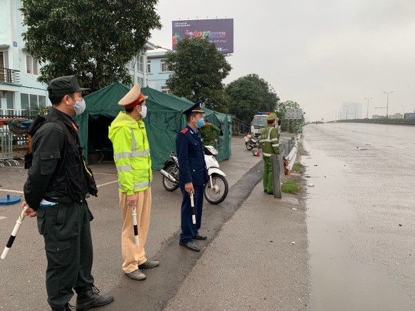 Không để bất cứ ai nhiễm Covid-19 ra, vào thành phố mà không được kiểm soát ảnh 4