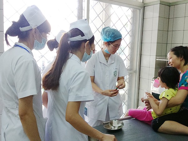 Coi chừng mất mạng vì tự ý điều trị bệnh ảnh 1