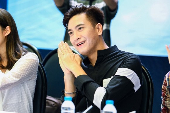 Mã Quốc Minh - Sầm Lệ Hương "quậy" hết mình cùng người hâm mộ ảnh 9