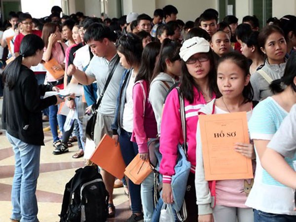 Đại học "bội thu", cao đẳng lo "ế" ảnh 1