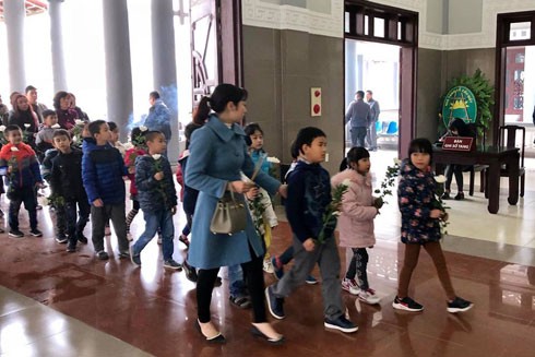 Bé gái Hà Nội 7 tuổi nhân lên những điều tốt đẹp, tử tế ảnh 2