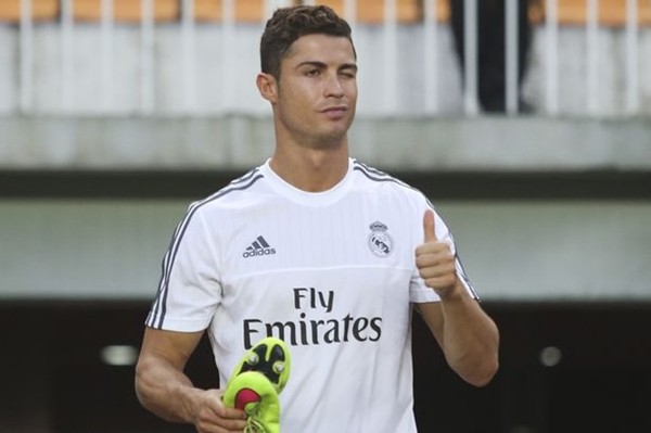 Sự thật phía sau chấn thương của Ronaldo