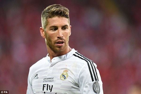 Ramos quyết định ở lại với Real Madrid
