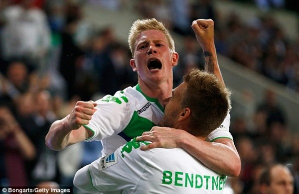 De Bruyne có vẻ hài lòng với cuộc sống tại Wolfsburg