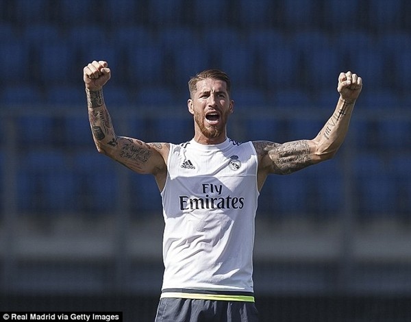 Real Madrid họp báo hoành tráng giới thiệu Ramos gia hạn hợp đồng ảnh 17