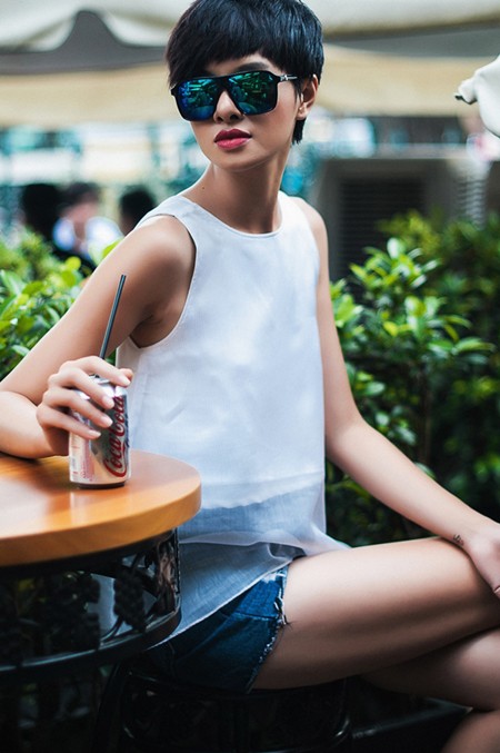 Cựu thí sinh Next Top Đỗ Hà diện thời trang cá tính dạo phố ảnh 8